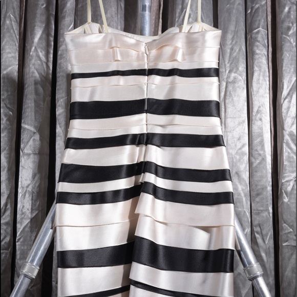 Strapless silk tiered cocktail dress - Picture 4 of 8